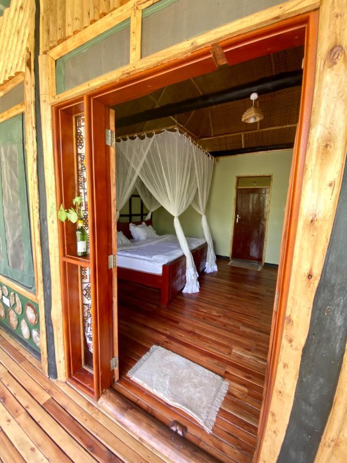 Enshama Game Lodge And Campsite Katunguru Екстер'єр фото
