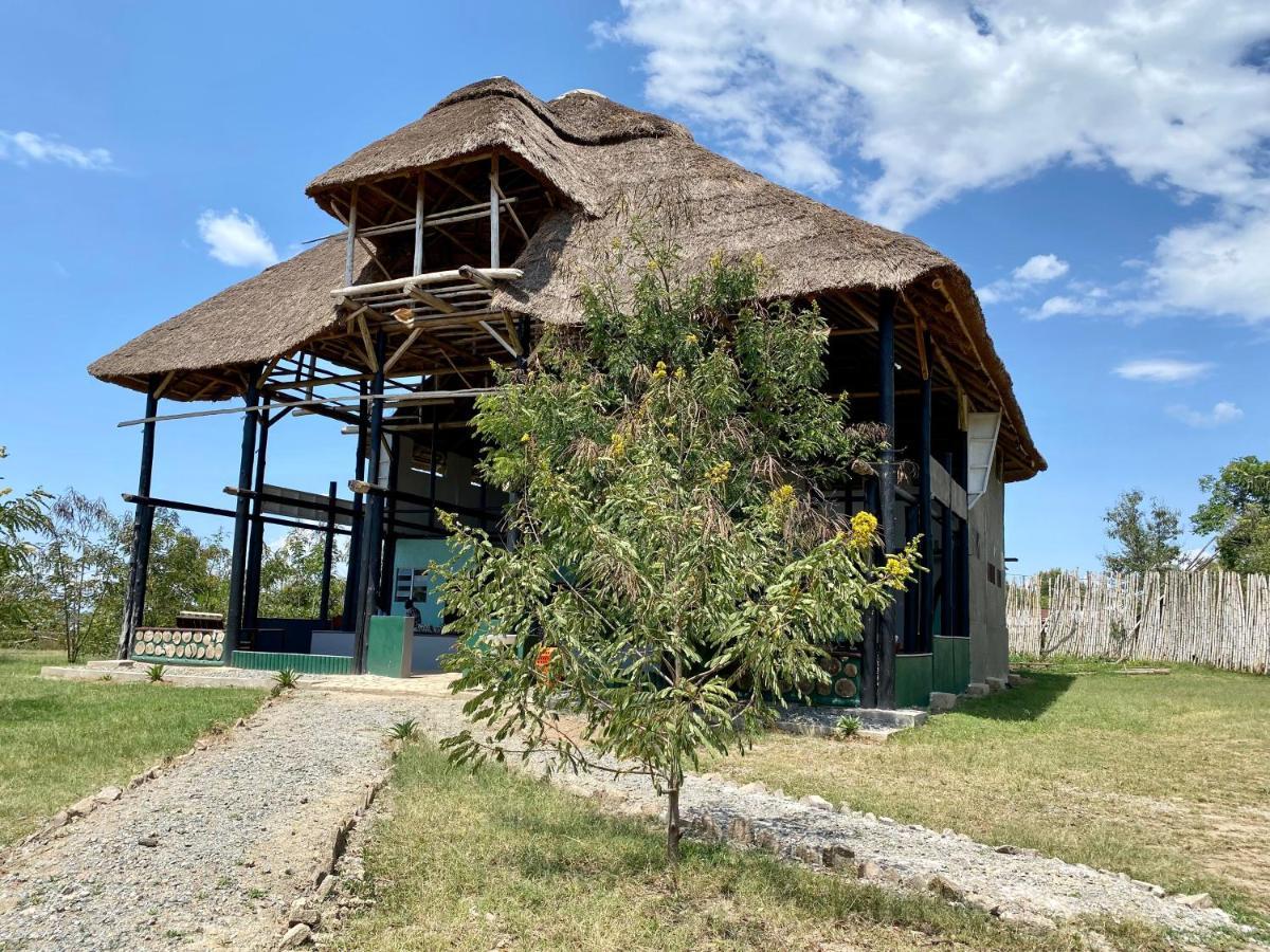 Enshama Game Lodge And Campsite Katunguru Екстер'єр фото