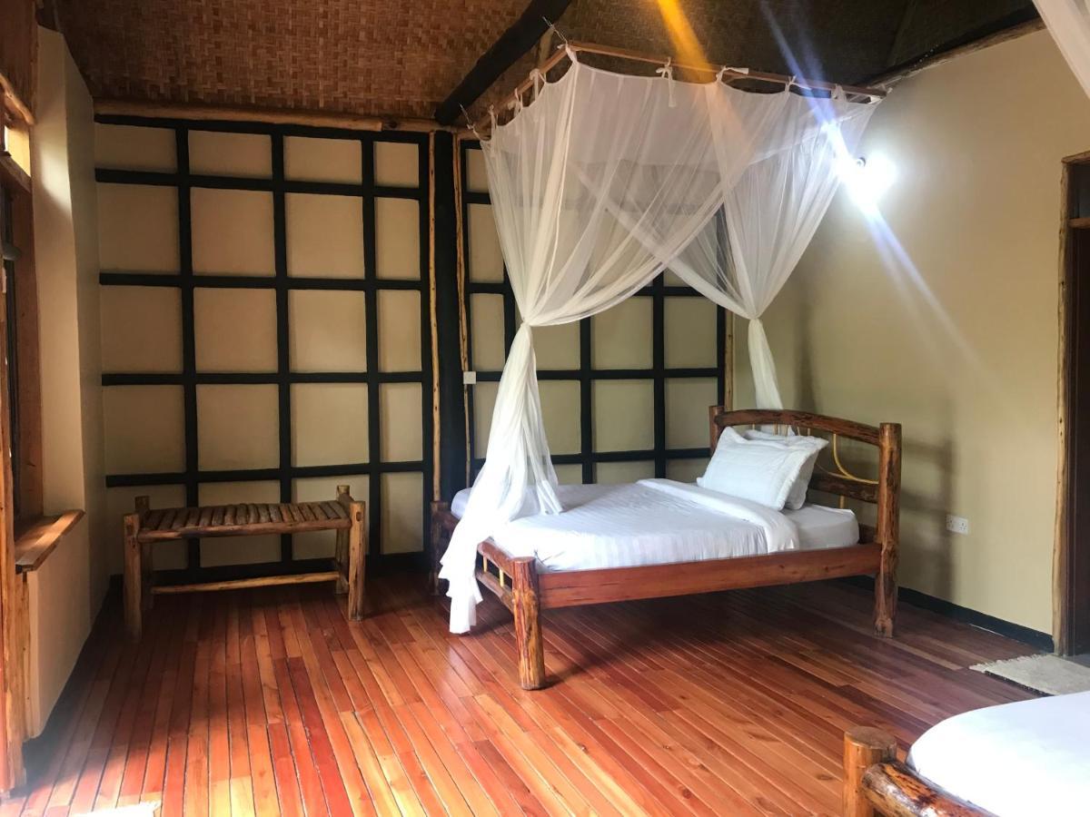 Enshama Game Lodge And Campsite Katunguru Екстер'єр фото