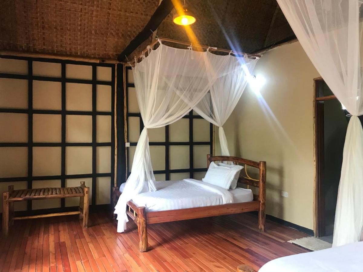 Enshama Game Lodge And Campsite Katunguru Екстер'єр фото